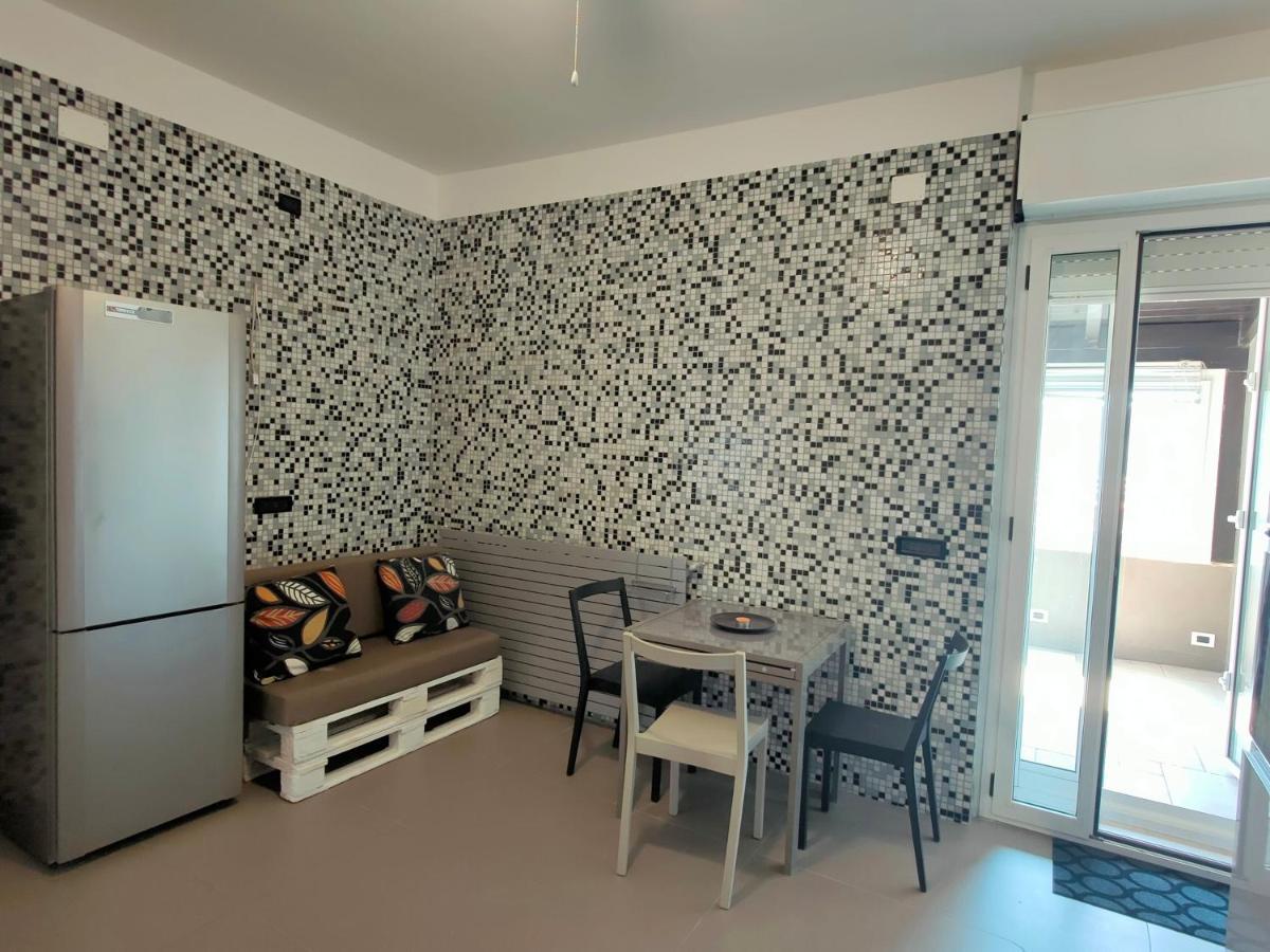 Seafront Suites Bari Exteriör bild