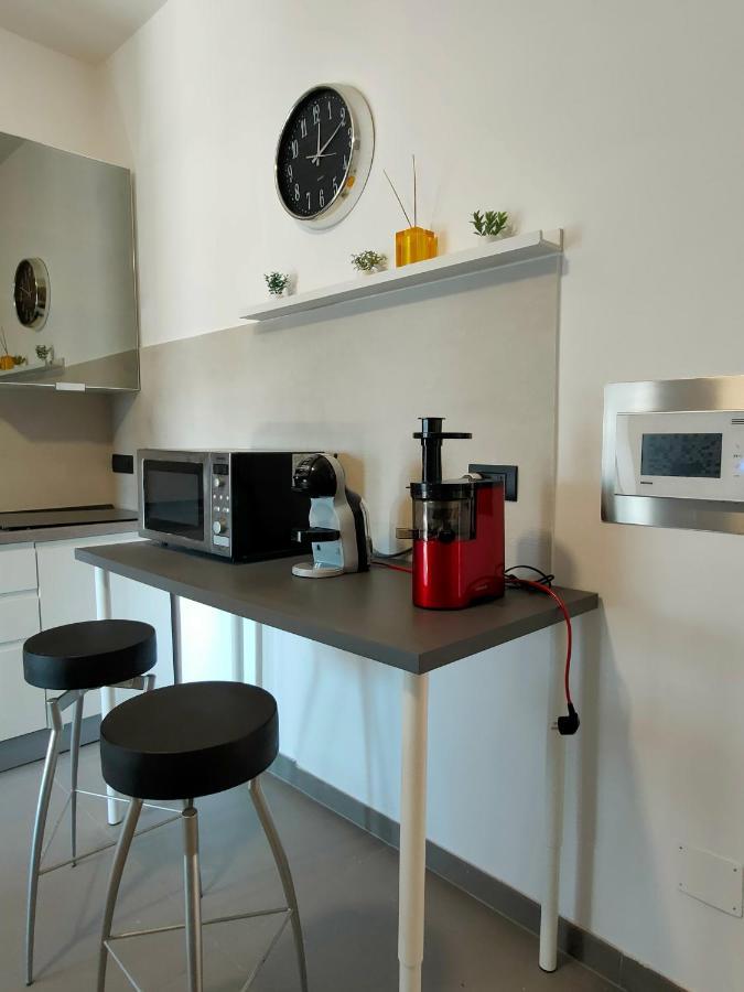 Seafront Suites Bari Exteriör bild