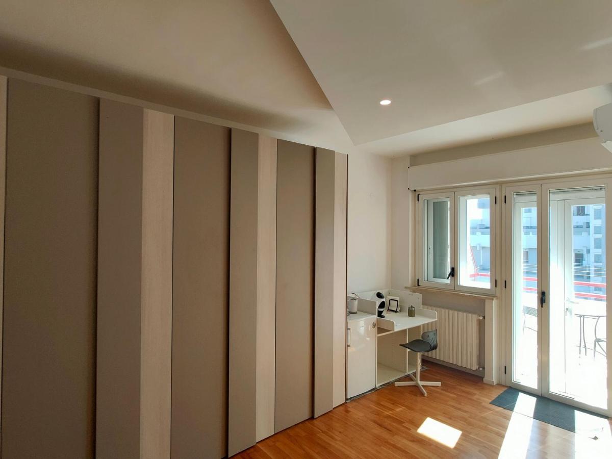 Seafront Suites Bari Exteriör bild