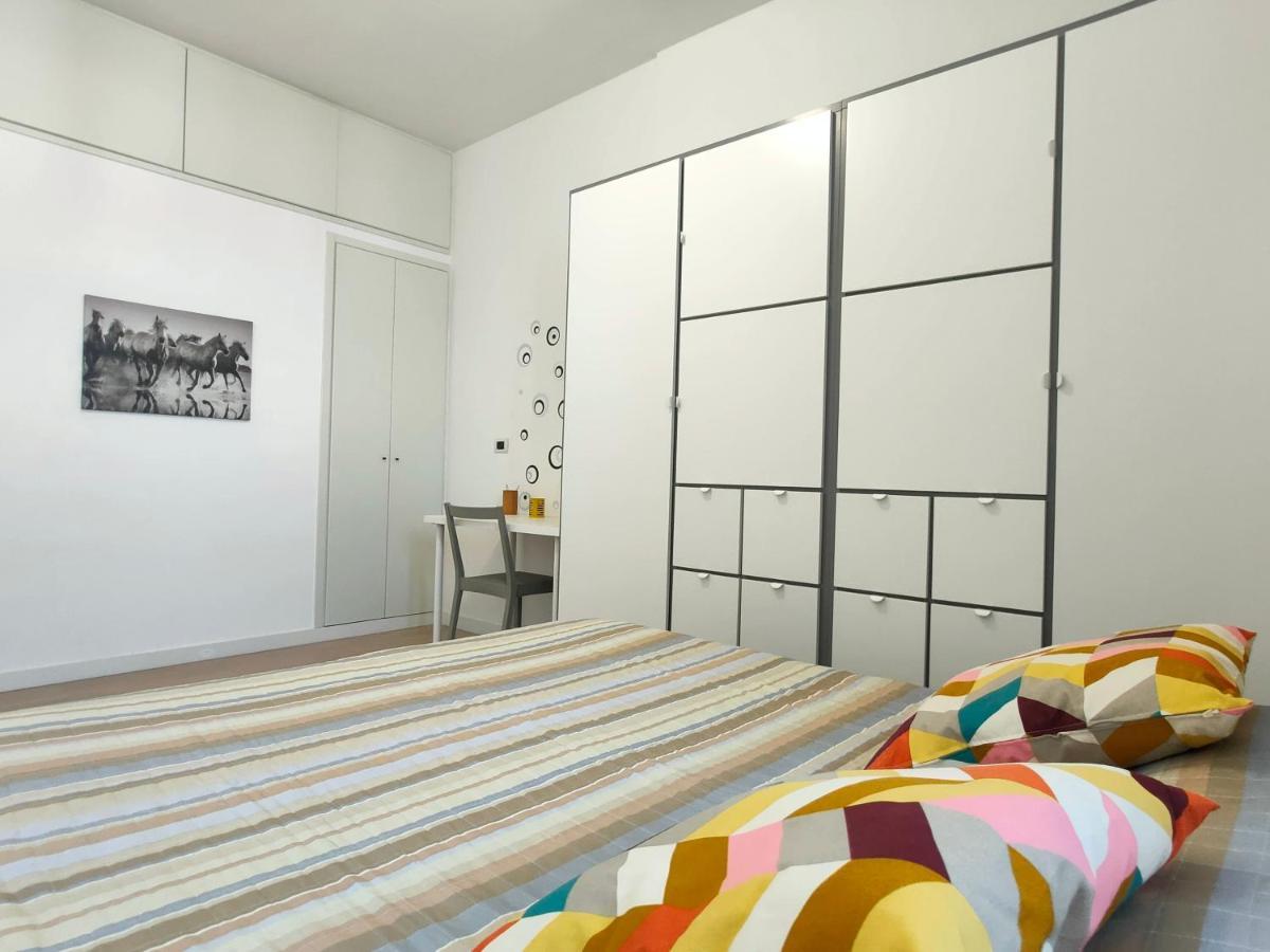 Seafront Suites Bari Exteriör bild