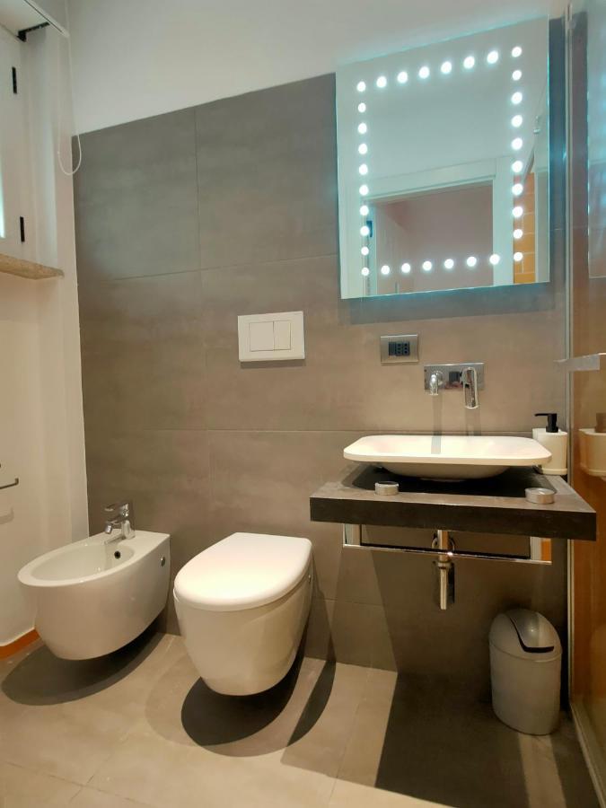 Seafront Suites Bari Exteriör bild